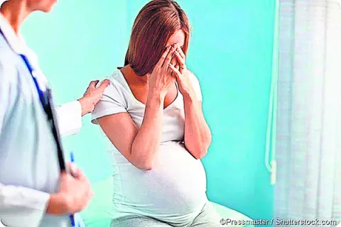 మాతృత్వానికి వెనుకంజ 