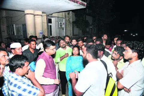  Village Agricultural Assistants explaining their problems to Collector Swapnil Dinkar Pundkar