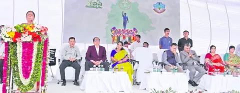 అటవీ అమరవీరుల త్యాగాలు మరువలేనివి.. 