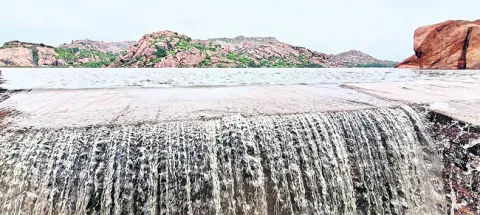 ●   ర