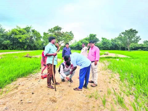 ఇసుక మేట.. తొలిగేదెలా?