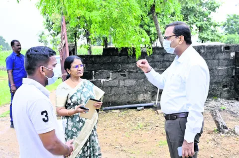 వ్యర్థాలను డిస్పోస్‌ చేయని ఆస్పత్రులపై చర్యలు తీసుకోవాల