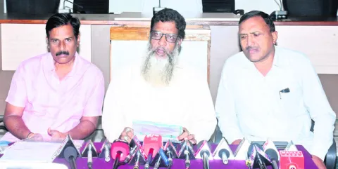 నాయబ్‌ తహసీల్దార్లకు పదోన్నతి 
