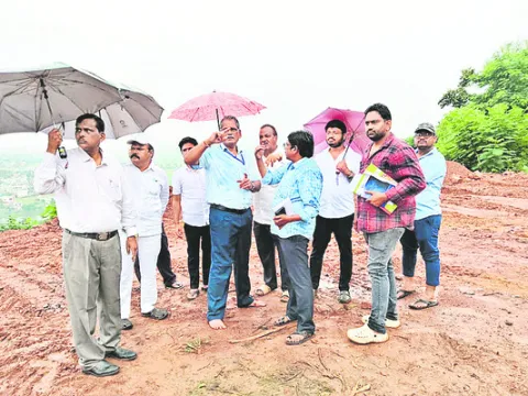 పట్టాలెక్కిన ప్రసాద్‌ నిర్మాణాలు