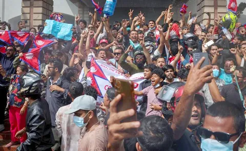 Upheaval in Nepal triggers anxiety in Kolkata