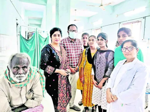 పరిమళించిన మానవత్వం 