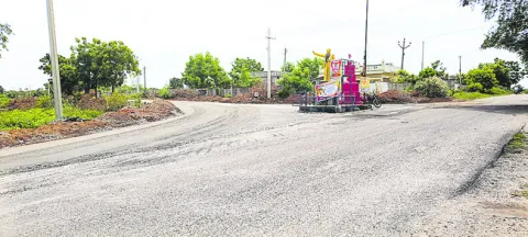 వేగంగా డబుల్‌ రోడ్డు పనులు