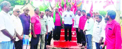 సాయుధ పోరాట స్ఫూర్తితో ప్రజా ఉద్యమాలు