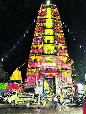 పాలకవర్గం నియామకానికి మల్లగుల్లాలు 