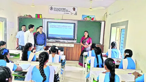 ● పాఠశాలల సందర్శన