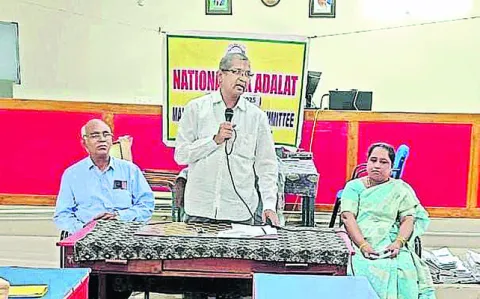 లోక్‌ అదాలత్‌లో 460 కేసుల రాజీ