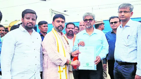 స్టేషన్‌ను పూర్తిస్థాయిలో అభివృద్ధి చేస్తాం