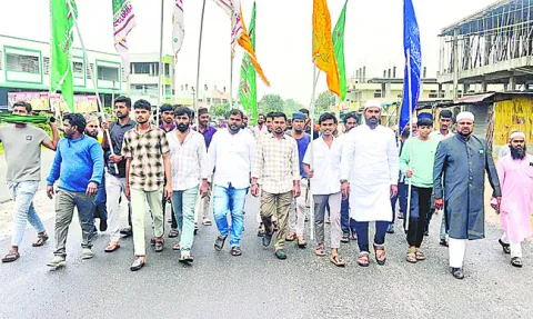 ధారూరులో మిలాద్‌ ఉన్‌ నబీ ర్యాలీ 
