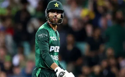 Netizens troll Salman Ali Agha for his poor performance In Asia cup