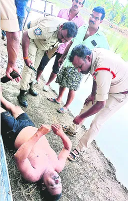 విద్యుత్‌ షాక్‌తో సివిల్‌ కాంట్రాక్టర్‌ మృతి