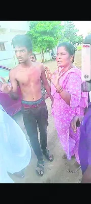 స్కూల్లో గొడవ.. పోలీస్‌స్టేషన్‌లో పంచాయితీ! 