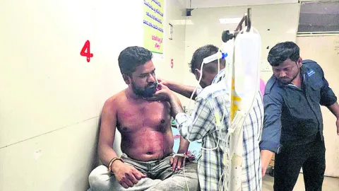 యువకుడిపై కత్తితో దాడి