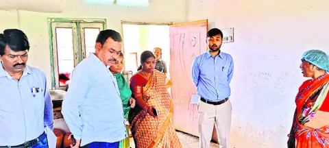 నాణ్యమైన భోజనం అందించాలి