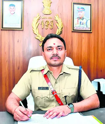 అన్యాయం జరిగితే నిర్భయంగా ఫిర్యాదు చేయండి