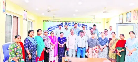 కొలువుదీరిన జీపీఓలు