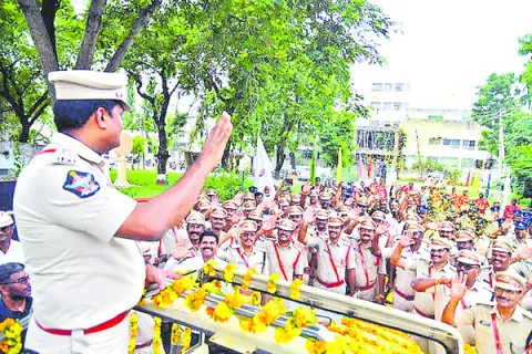 జిల్లా ప్రజల సహకారాన్ని మరచిపోలేను