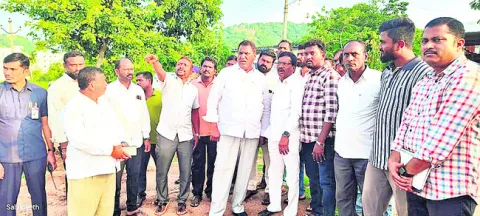 క్రీడాస్థలం అభివృద్ధికి కృషి 