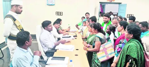 ప్రభుత్వ పథకాలు సద్వినియోగం చేసుకోవాలి