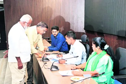 హైవే సమస్యల పరిష్కారానికి కృషి