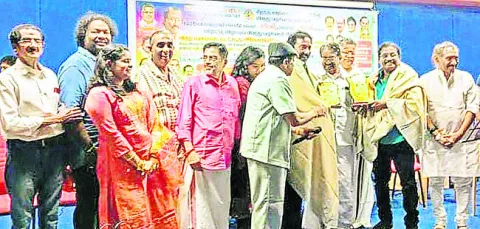 దేవా సోదరులకు సత్కారం