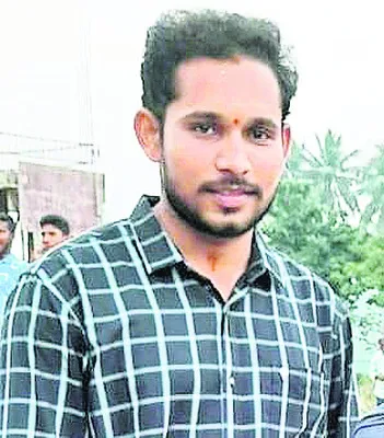       సమ్మెకు సన్నద్ధం 
