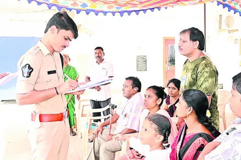 వలస వెళ్లిన మనిషి తిరిగి రాలేదు 