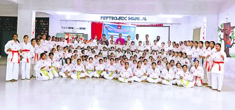 మార్షల్‌ఆర్ట్స్‌తో ఆత్మవిశ్వాసం
