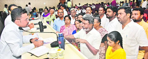 తురకపాలెం బాధితులకు ఎక్స్‌గ్రేషియో ఇవ్వాలి 