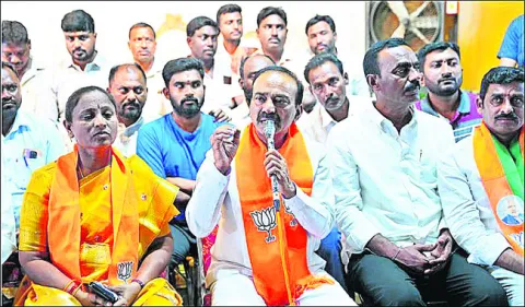 నా జీవితంలో ఇలాంటి ప్రభుత్వాన్ని చూడలేదు