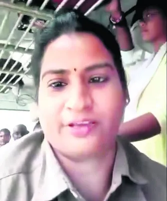 మహిళా కండక్టర్‌ ఆవేదన 