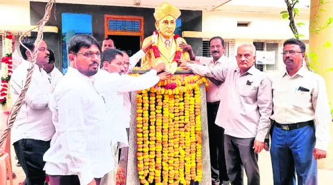 ఘనంగా మోక్షగుండం విశ్వేశ్వరయ్య జయంతి