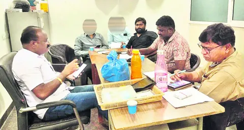 ● లోత