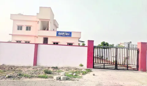 అతివల