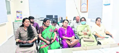 స్కానింగ్‌ సెంటర్లపై నిఘా ఉచాలి