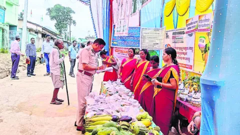 గ్రీవెన్స్‌కు వినతుల వెల్లువ 