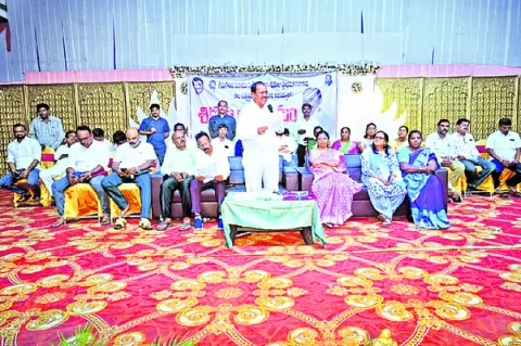 మహిళలను కోటీశ్వరులను చేయడమే లక్ష్యం