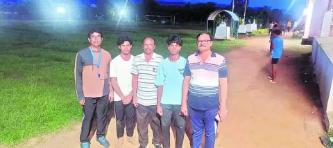 రాష్ట్రస్థాయి క్రీడా పోటీలకు పెద్దమడి విద్యార్థులు 
