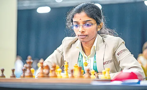 Vaishali Rameshbabu has won the FIDE Grand Swiss tournament8