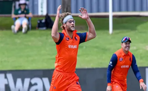 Netherlands pacer Vivian Kingma receives a three month ban for violating the ICC Anti Doping Code7