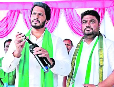 రాష్ట్రానికి మంత్రా? తాలూకాకు మంత్రా?