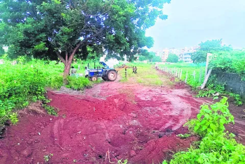 రూ.కోట్ల విలువైన భూమి స్వాధీనం