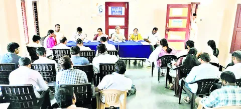 సేవా కార్యక్రమాలను చేపట్టాలి
