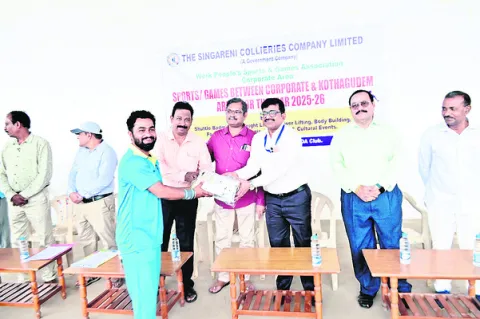 బాడీ బిల్డింగ్‌, వెయిట్‌ లిఫ్టింగ్‌ పోటీలు షురూ 
