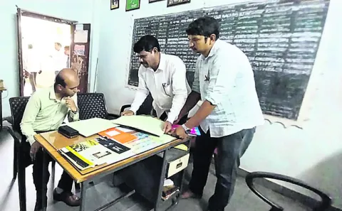 సకాలంలో విధులకు హాజరు 