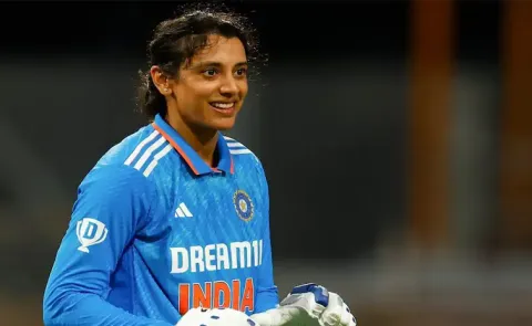 IND VS AUS 2nd ODI: smriti mandhana brings up 12th hundred